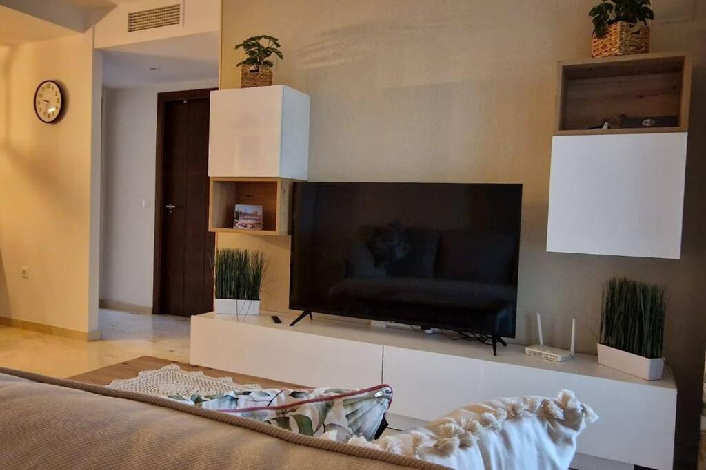 Olivia Sunny 2 Bedroom Punta Prima Apartment